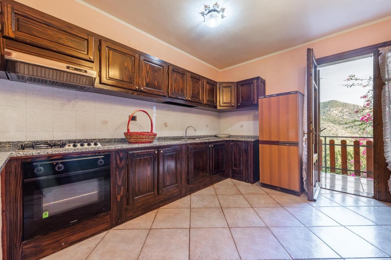 Appartamento Chia Grande Exterior photo
