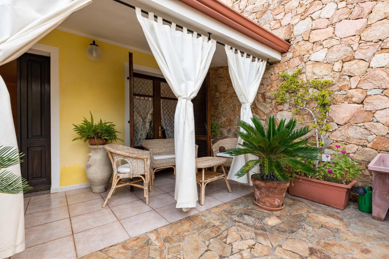 Appartamento Chia Grande Exterior photo